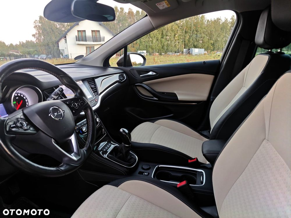 Opel Astra 1.4 Turbo Business - 16