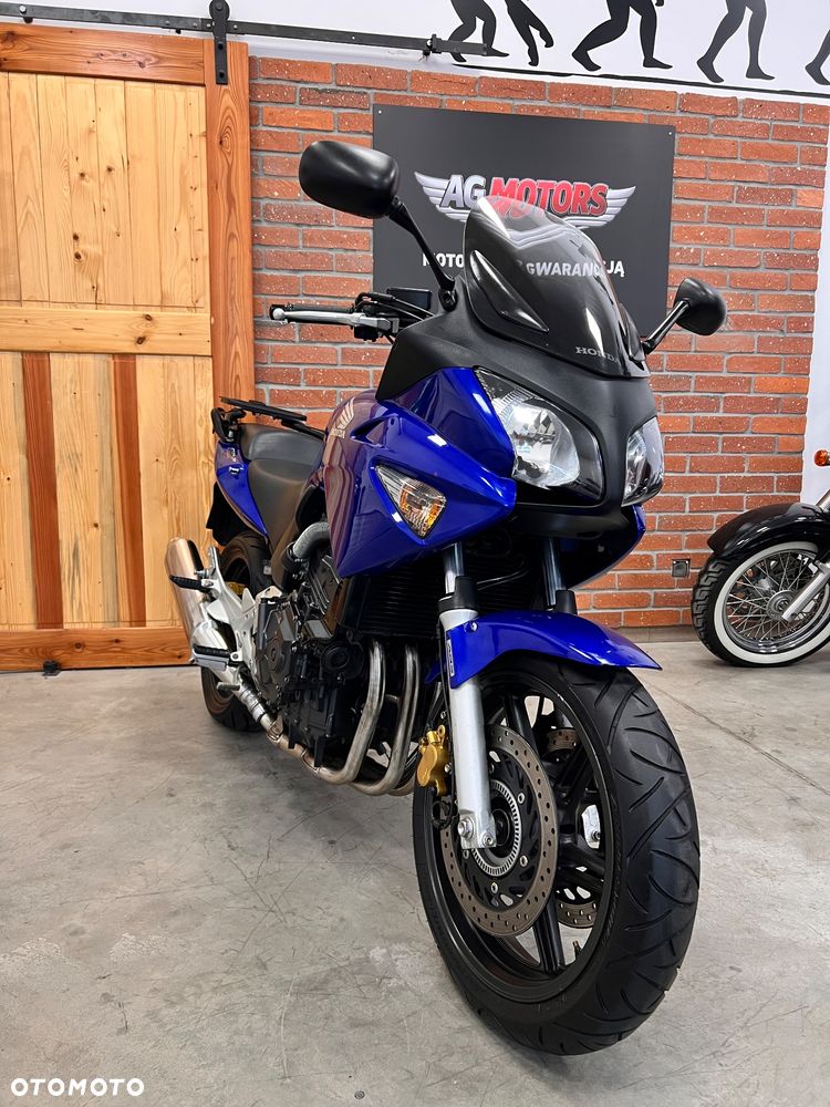 Honda CBF - 8