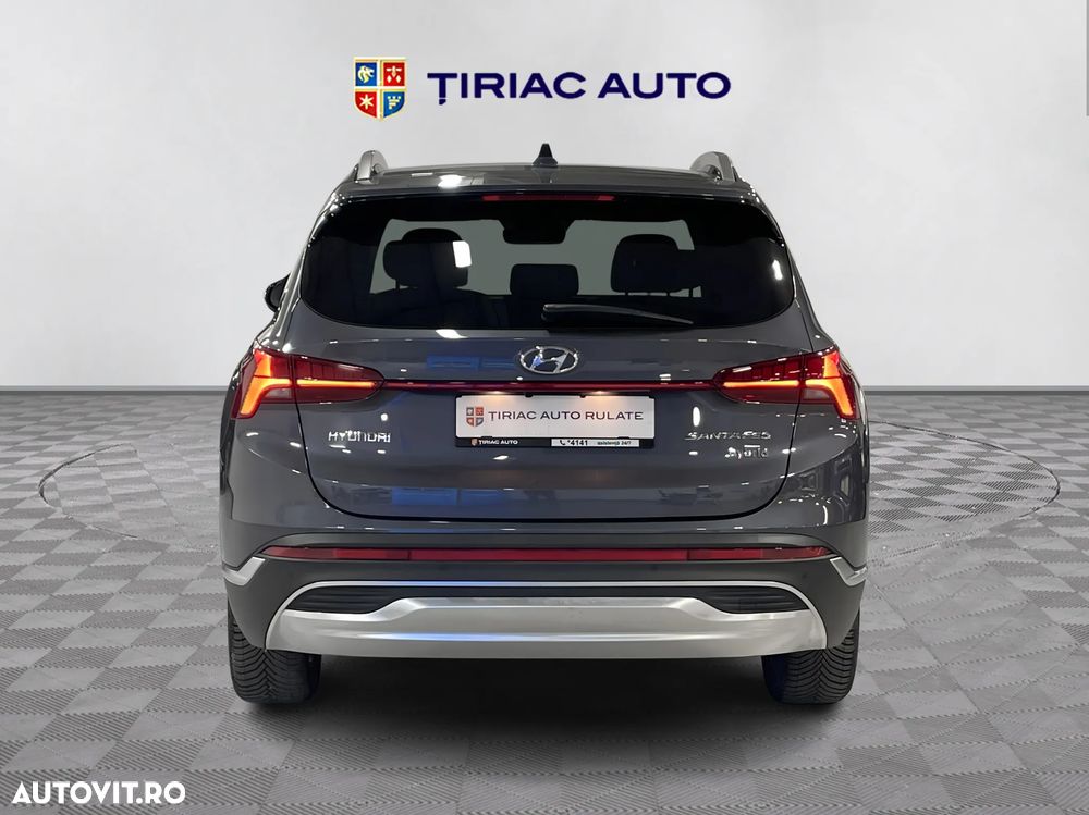 Hyundai Santa Fe - 4