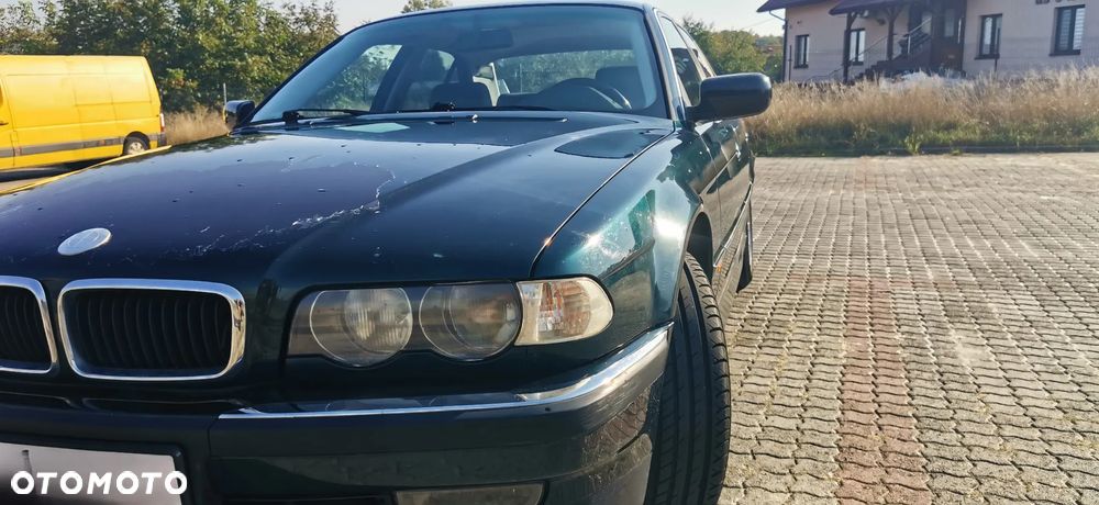 BMW Seria 7 - 2