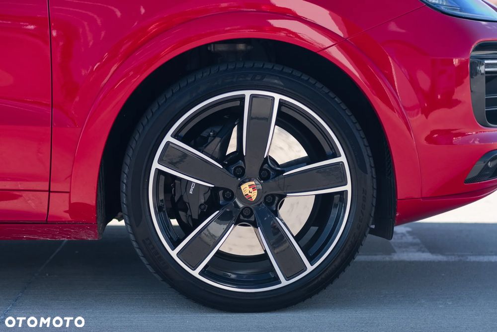 Porsche Cayenne Turbo - 37