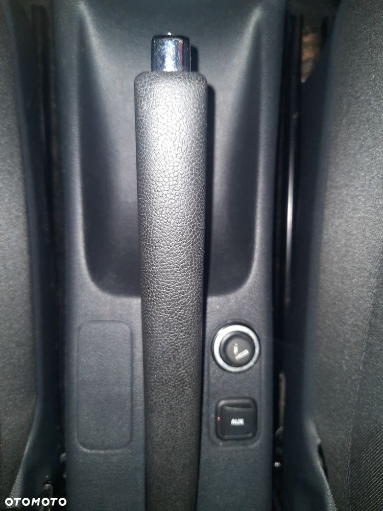 Skoda Roomster 1.2 Active - 10