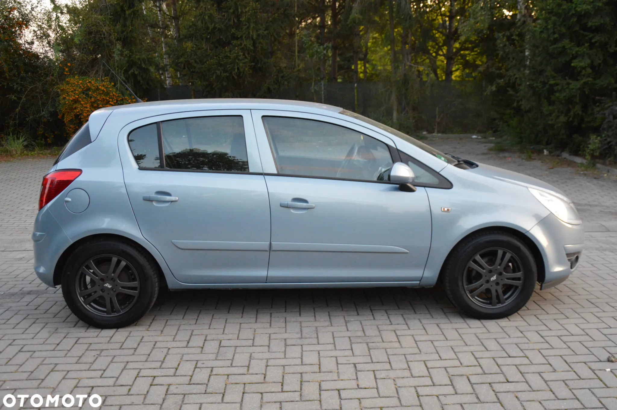 Opel Corsa 1.2 16V Enjoy - 6