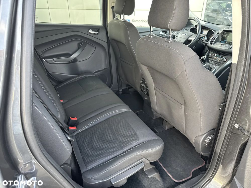 Ford Kuga 1.5 EcoBoost FWD Titanium ASS GPF - 17
