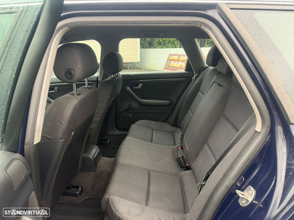 Audi A4 Avant 1.9 TDI m5 Sport - 8