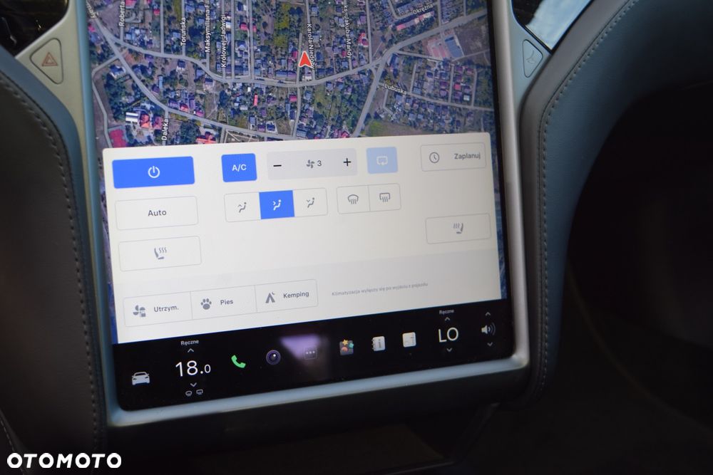 Tesla Model S - 29