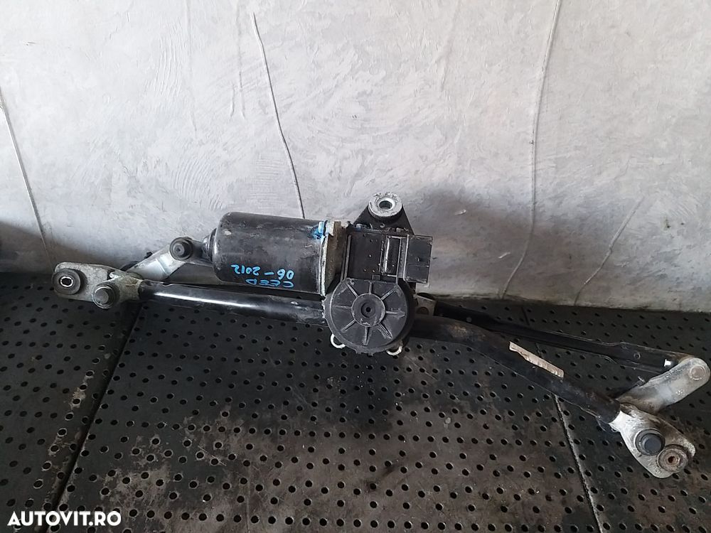 Ansamblu stergator motoras kia ceed 1 ed 2008 - 2