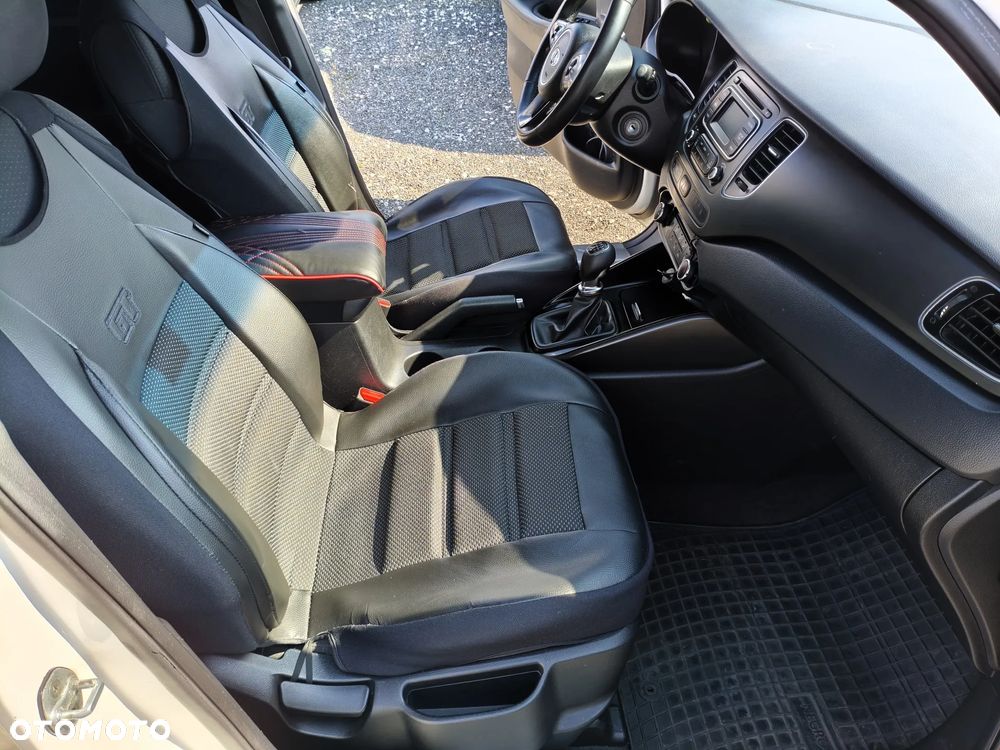 Kia Venga - 21