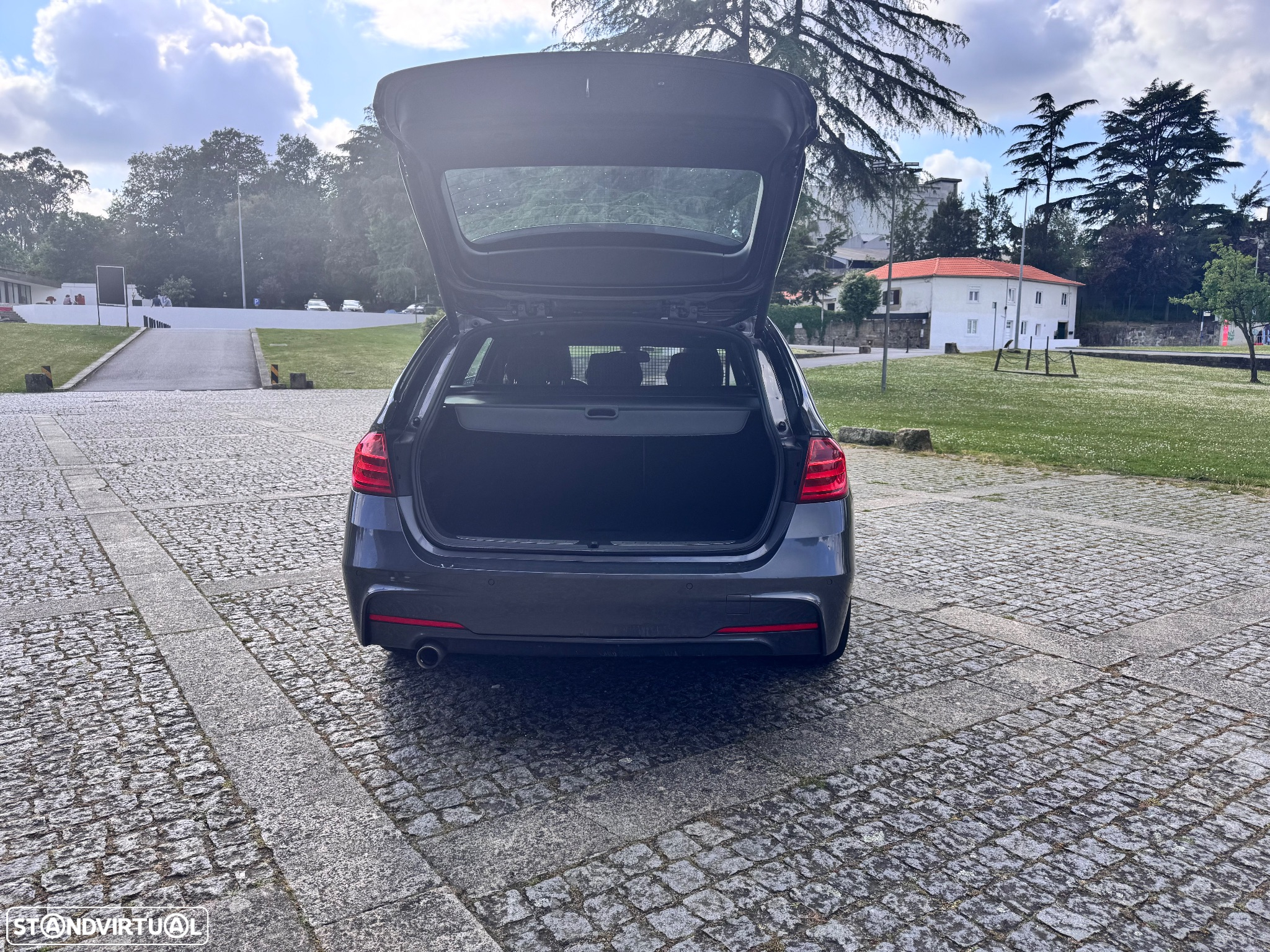 BMW 320 d Touring Auto Pack M - 5