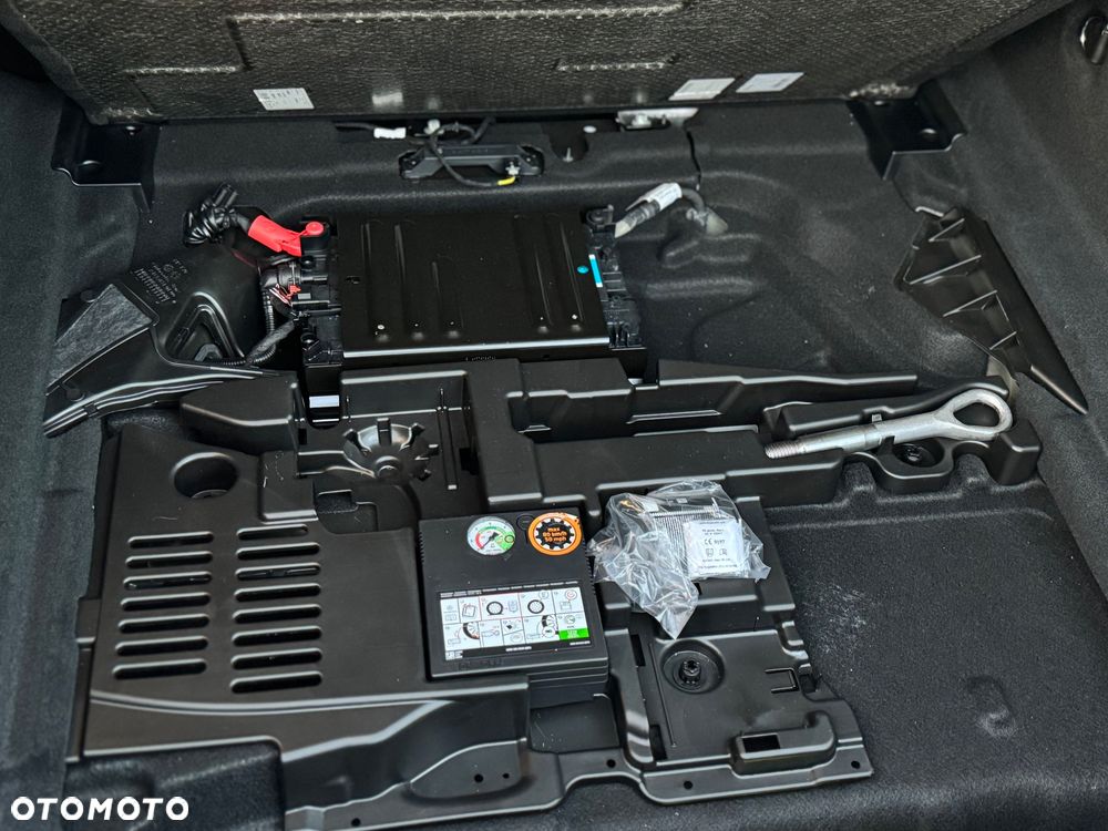 Mercedes-Benz CLA 200 mHEV 7G-DCT - 20