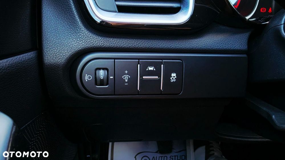 Kia Ceed 1.6 CRDi Platinum Edition - 18