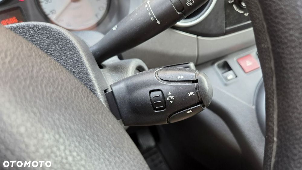 Peugeot Partner 1.6 BlueHDi Active - 25