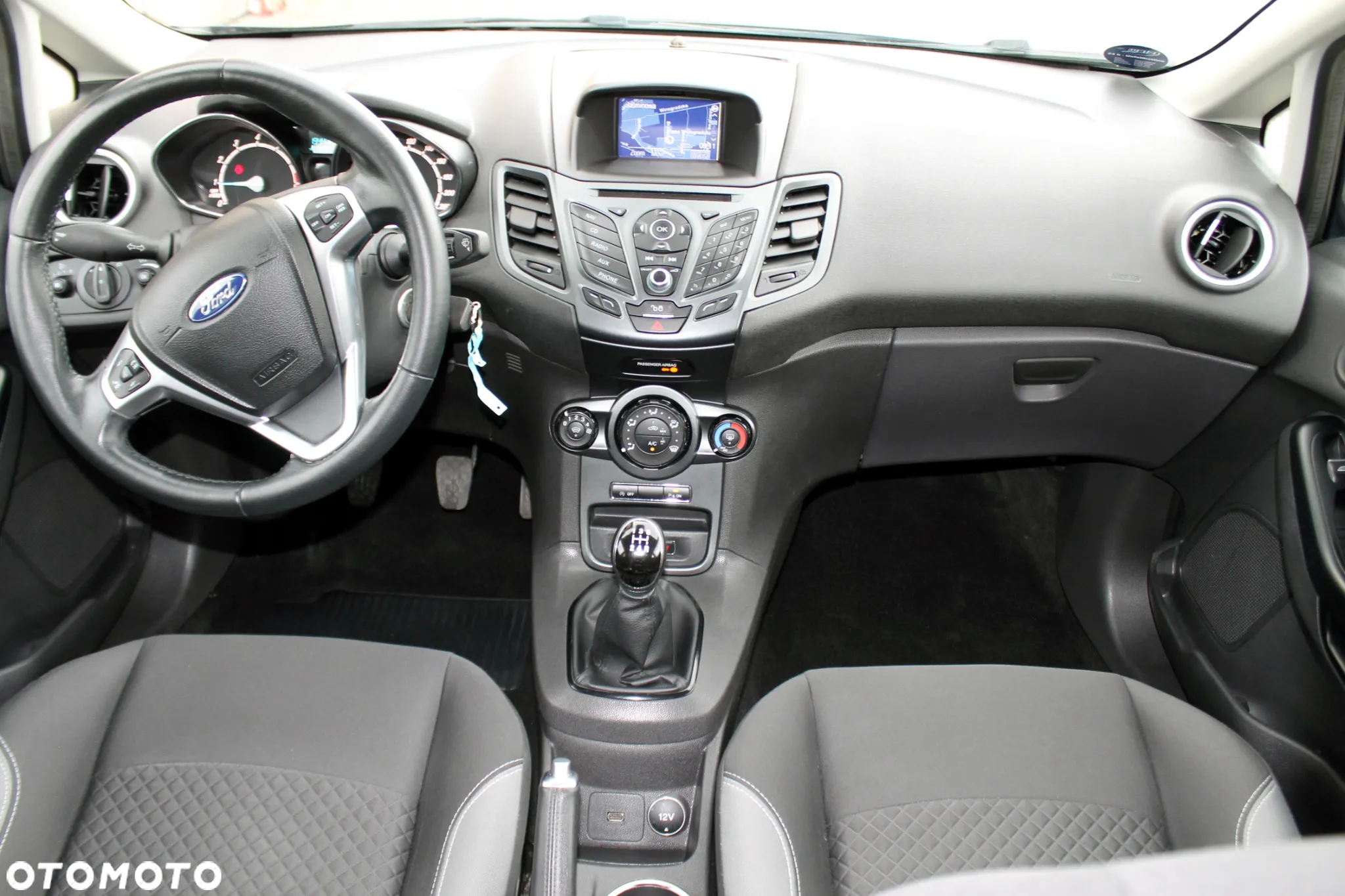 Ford Fiesta 1.0 EcoBoost S&S TREND - 9