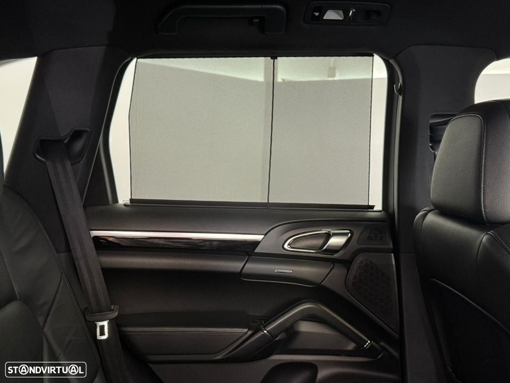 Porsche Cayenne Tiptronic - 15
