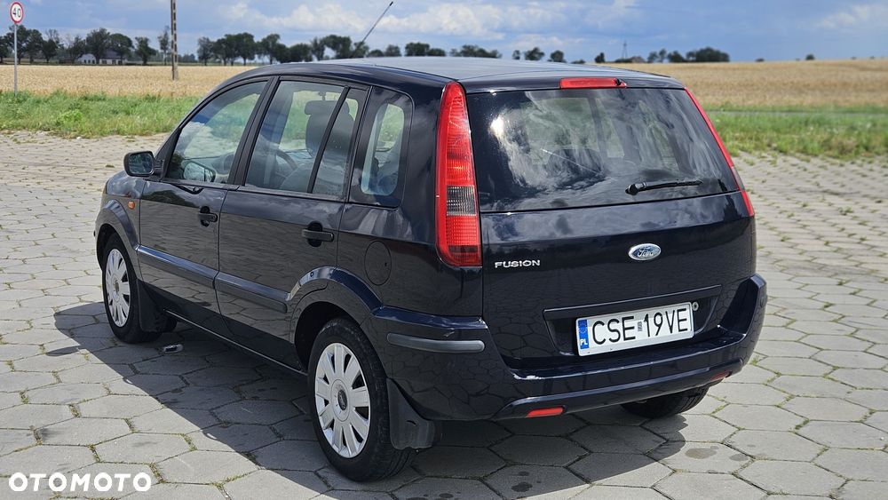 Ford Fusion - 3
