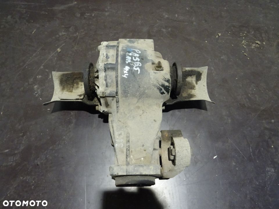 VW PASSAT B5 LIFT 2.5 TDI MOST DYFER TYŁ TYLNY 4MOTION - 1