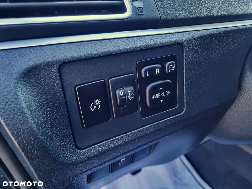 Toyota Verso 1.6 D-4D Premium EU6 - 23