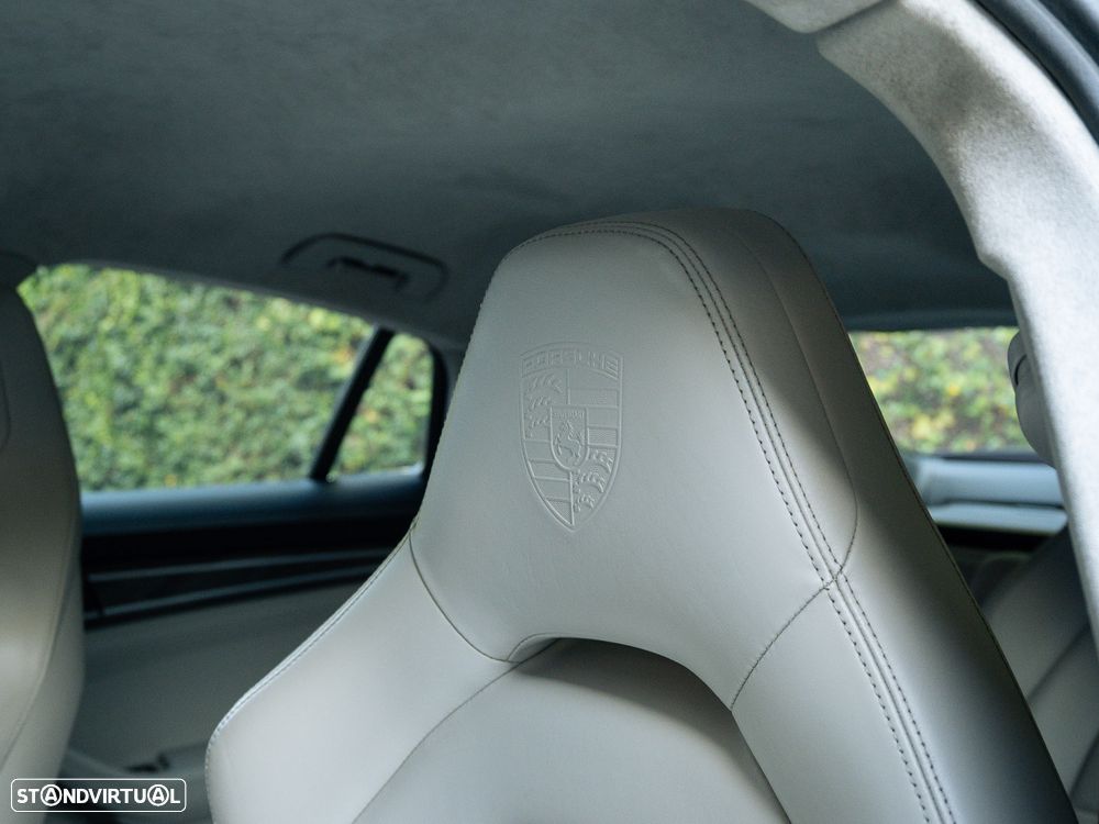 Porsche Panamera Turbo - 18