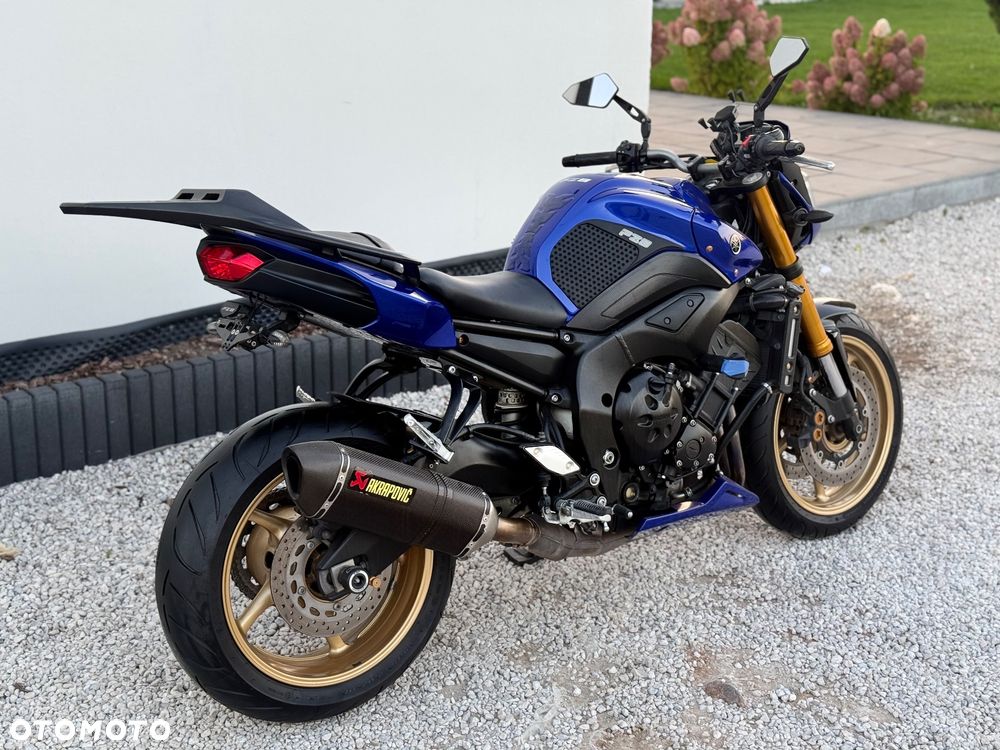 Yamaha FZ8 - 2
