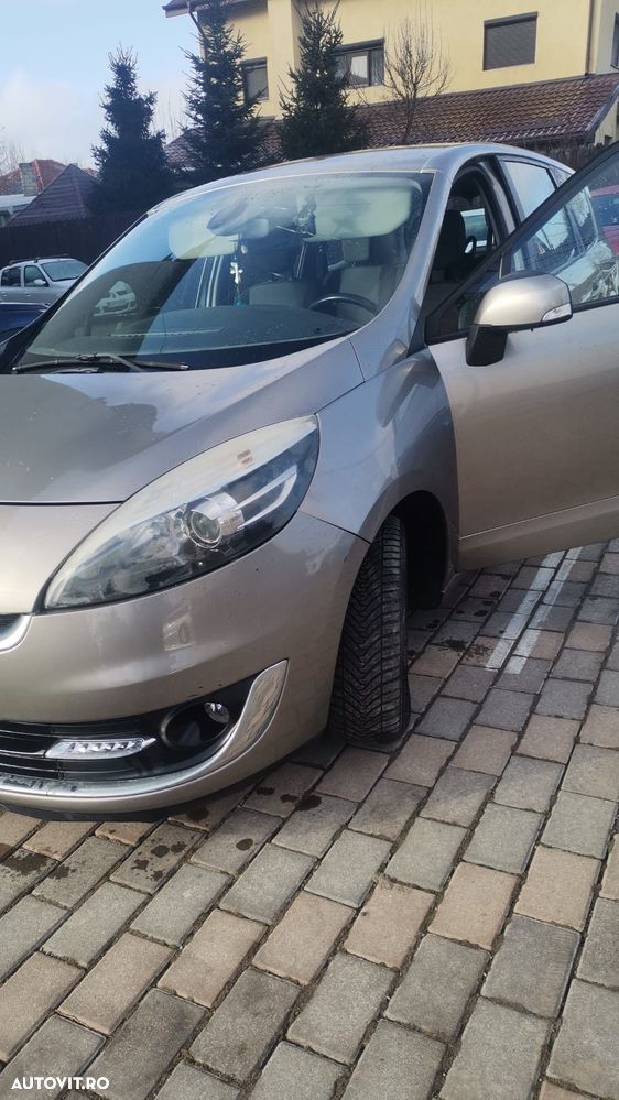 Renault Grand Scenic Energy dCi 110 Start & Stop Dynamique - 10