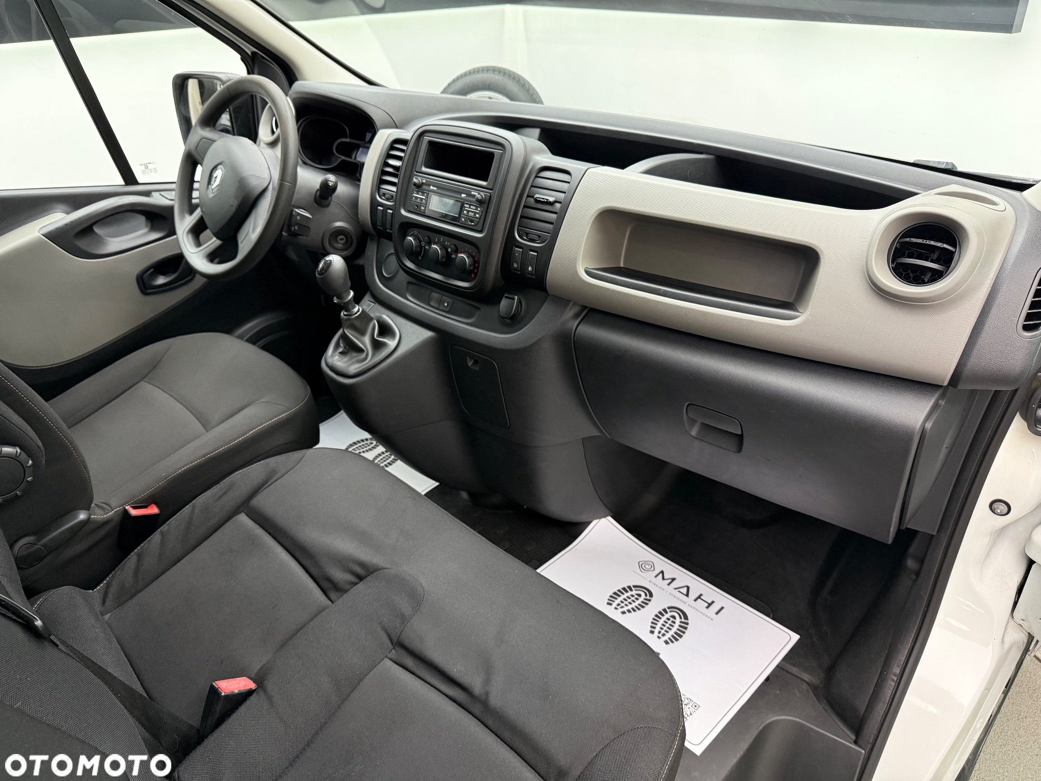 Renault Trafic - 18