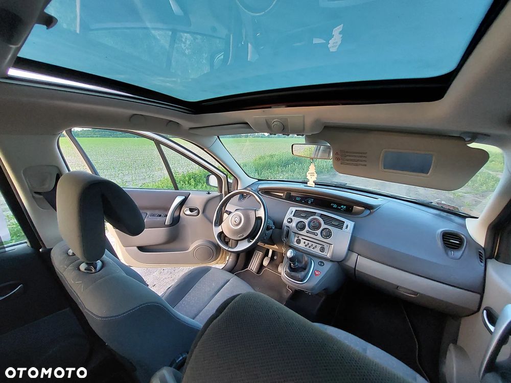 Renault Scenic 1.6 16V Authentique - 14