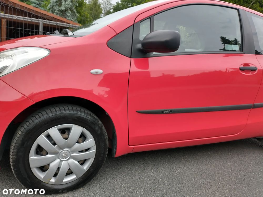 Toyota Yaris 1.0 Terra - 5