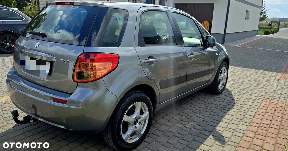 Suzuki SX4 1.6 Comfort - 5