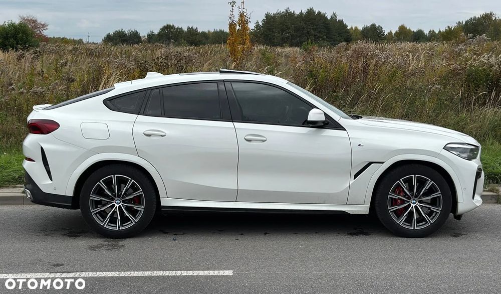 BMW X6 - 16