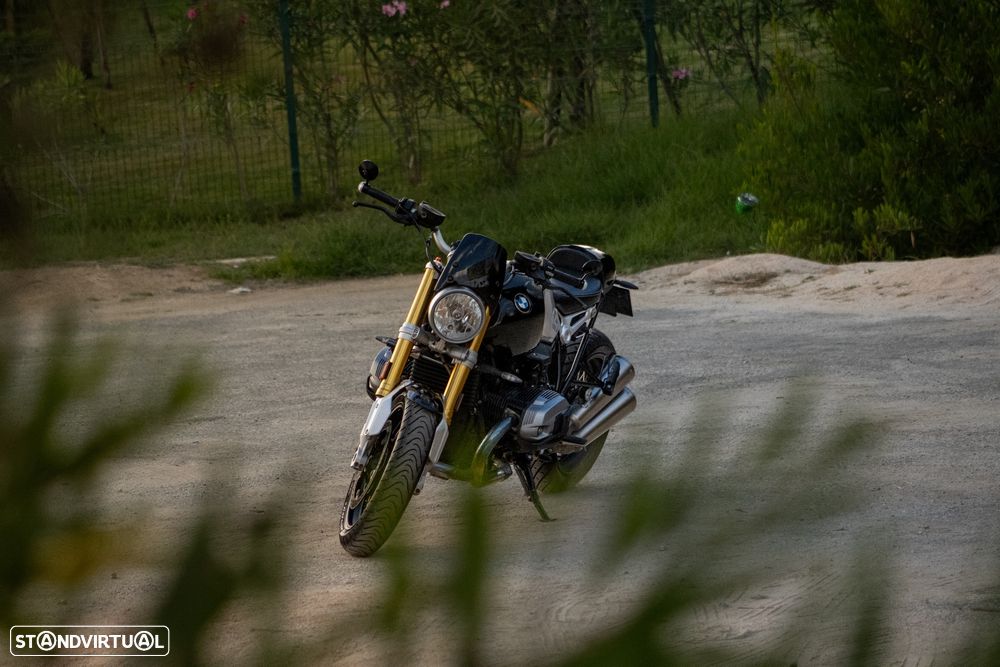 BMW R nineT - 7