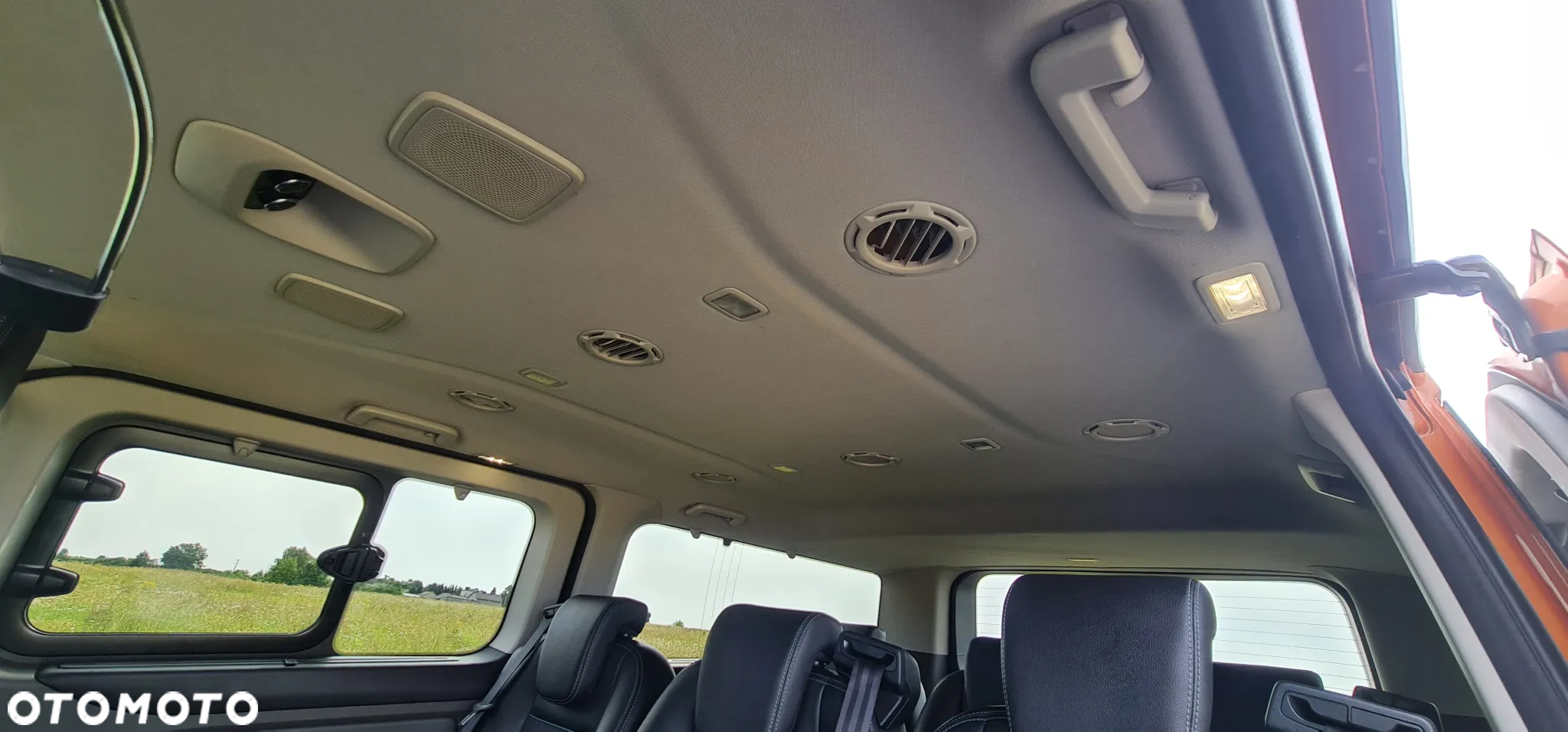 Ford Tourneo Custom 320 L2H1 VA Autm Active - 26