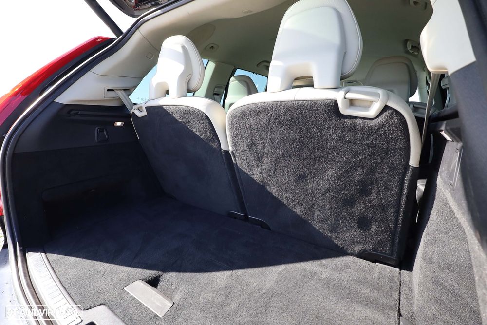 Volvo XC 90 2.0 D4 Inscription - 18