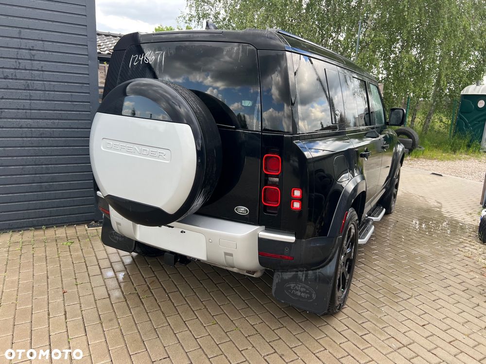 Land Rover Defender 110 P300 - 13