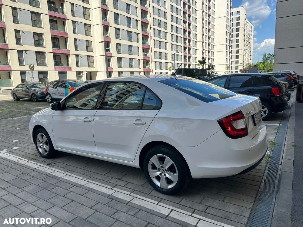 Skoda RAPID - 12
