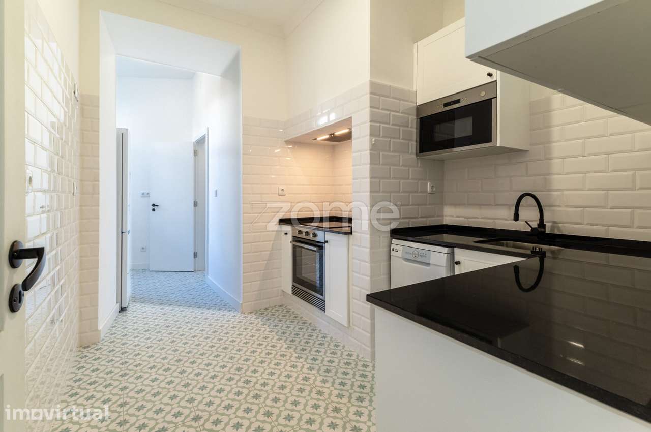 Apartamento T1+1 Renovado em São Bento, Junto ao ISEG, Lisboa - Grande imagem: 3/23