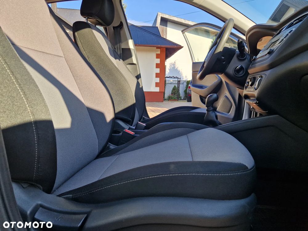 Hyundai i20 1.2 Comfort - 24