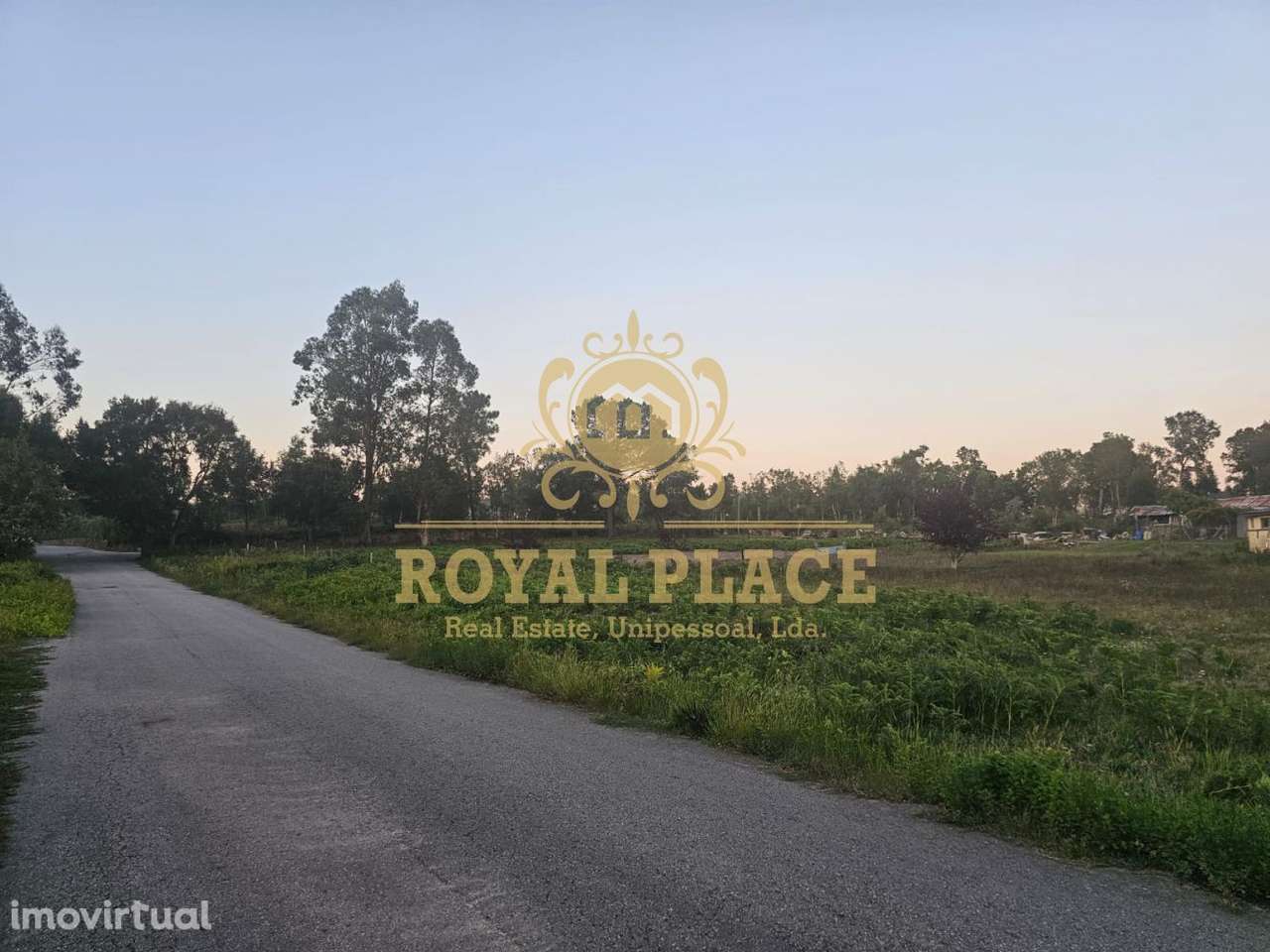 Terreno com PIP aprovado para construção de moradias em Santa Maria - Grande imagem: 3/12