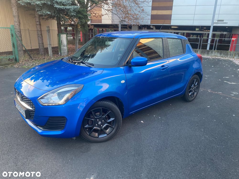 Suzuki Swift 1.2 Dualjet Hybrid MT Club - 3