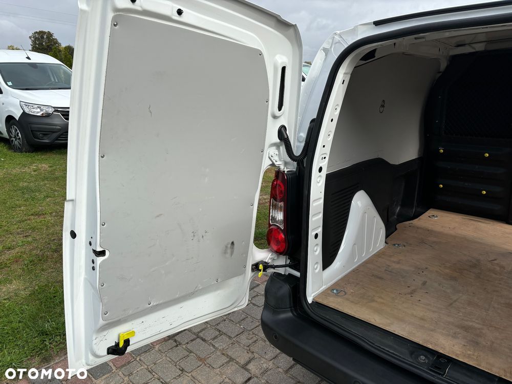 Citroën BERLINGO - 16