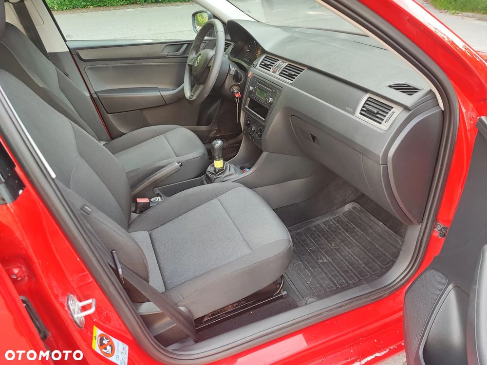 Skoda RAPID 1.2 TSI Ambition - 6