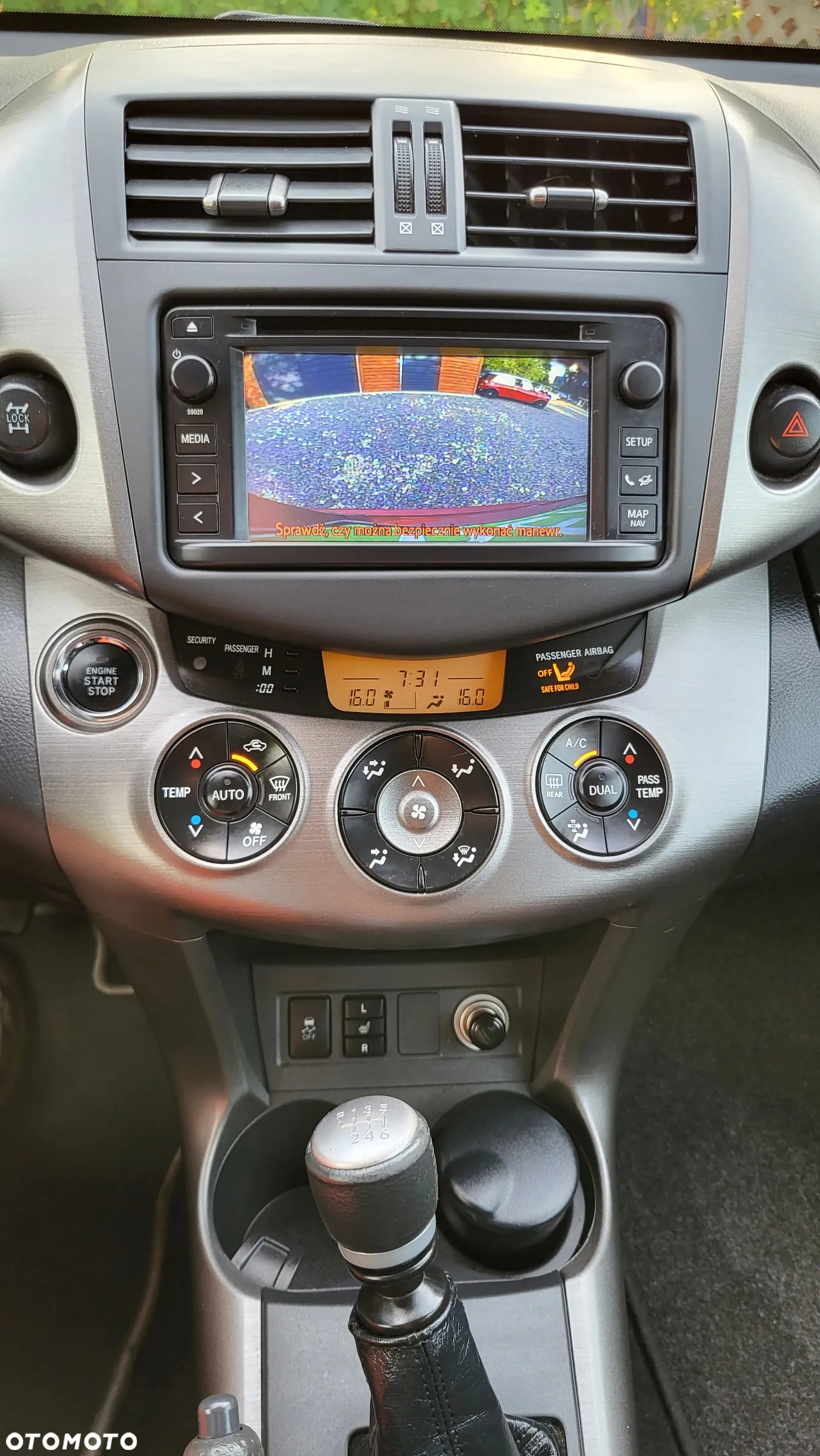 Toyota RAV4 2.0 4x4 Sol - 18