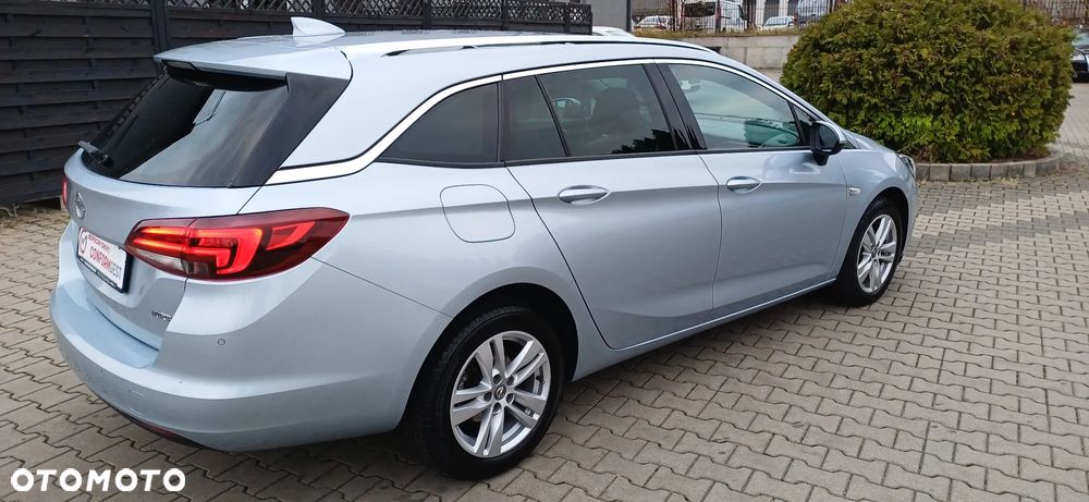 Opel Astra - 3