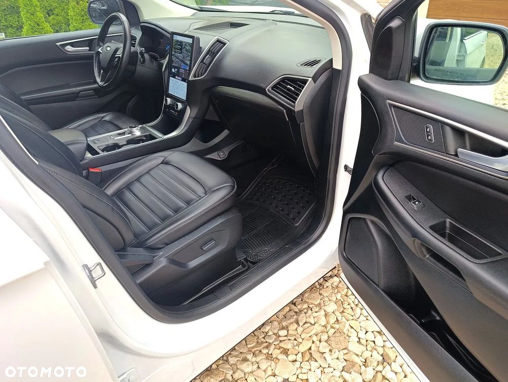 Ford Edge - 24