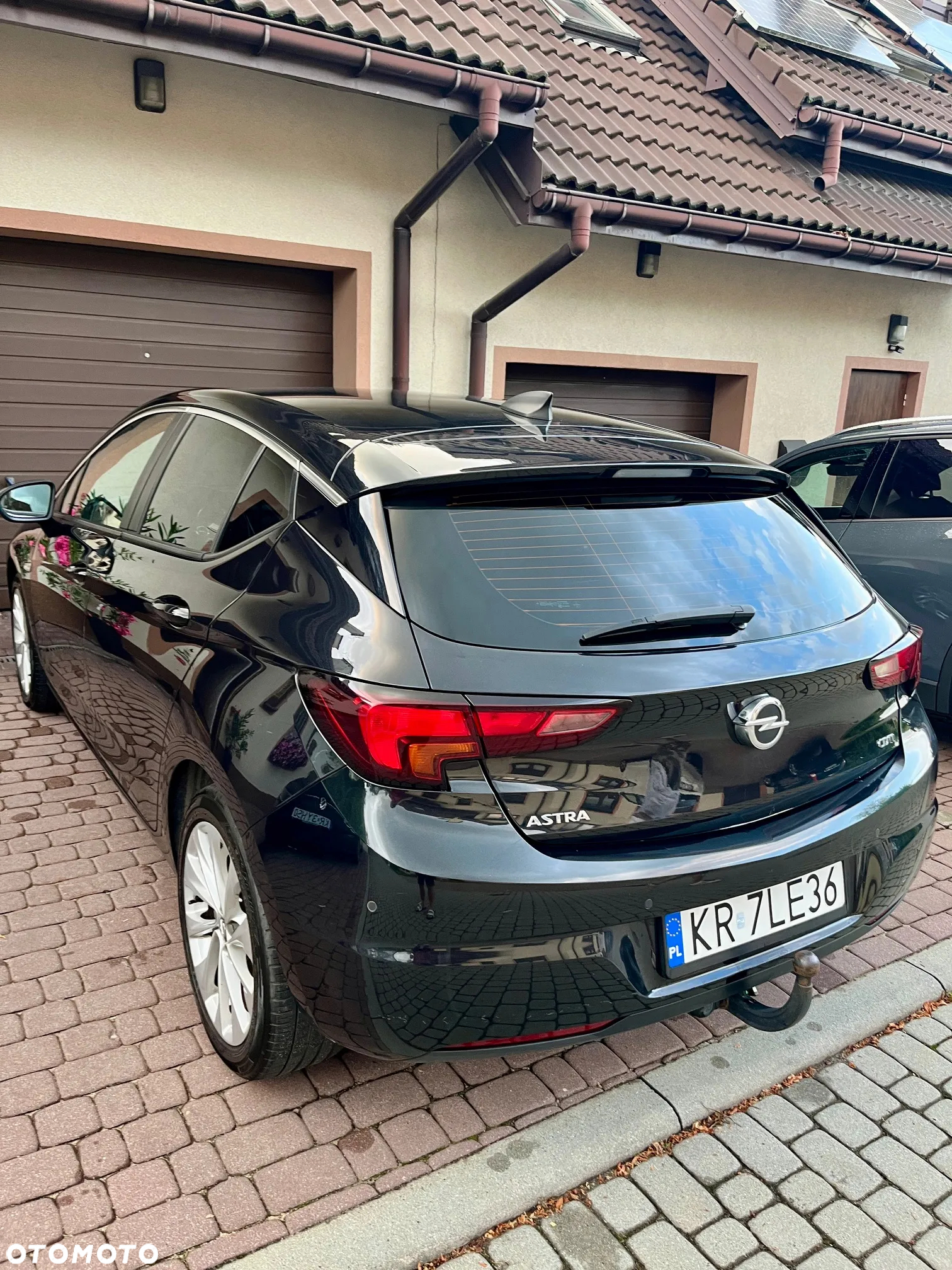Opel Astra V 1.6 CDTI Essentia S&S - 10