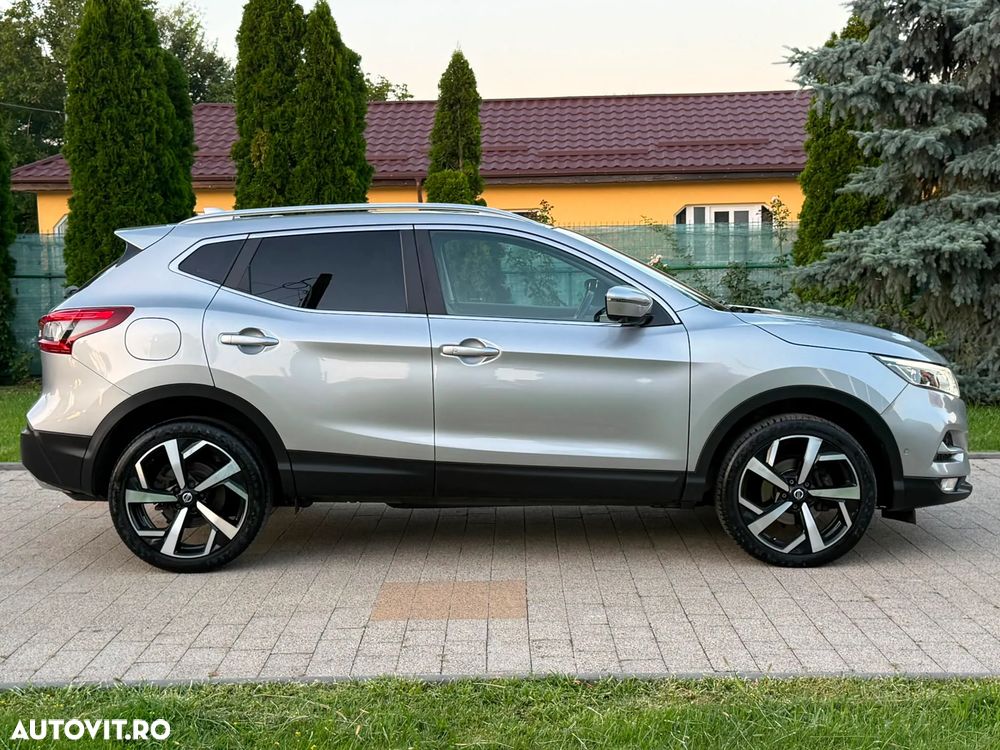 Nissan Qashqai 1.7 dCi TEKNA+ - 23