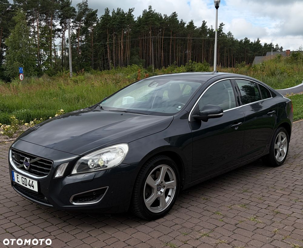 Volvo S60 D5 Summum - 7