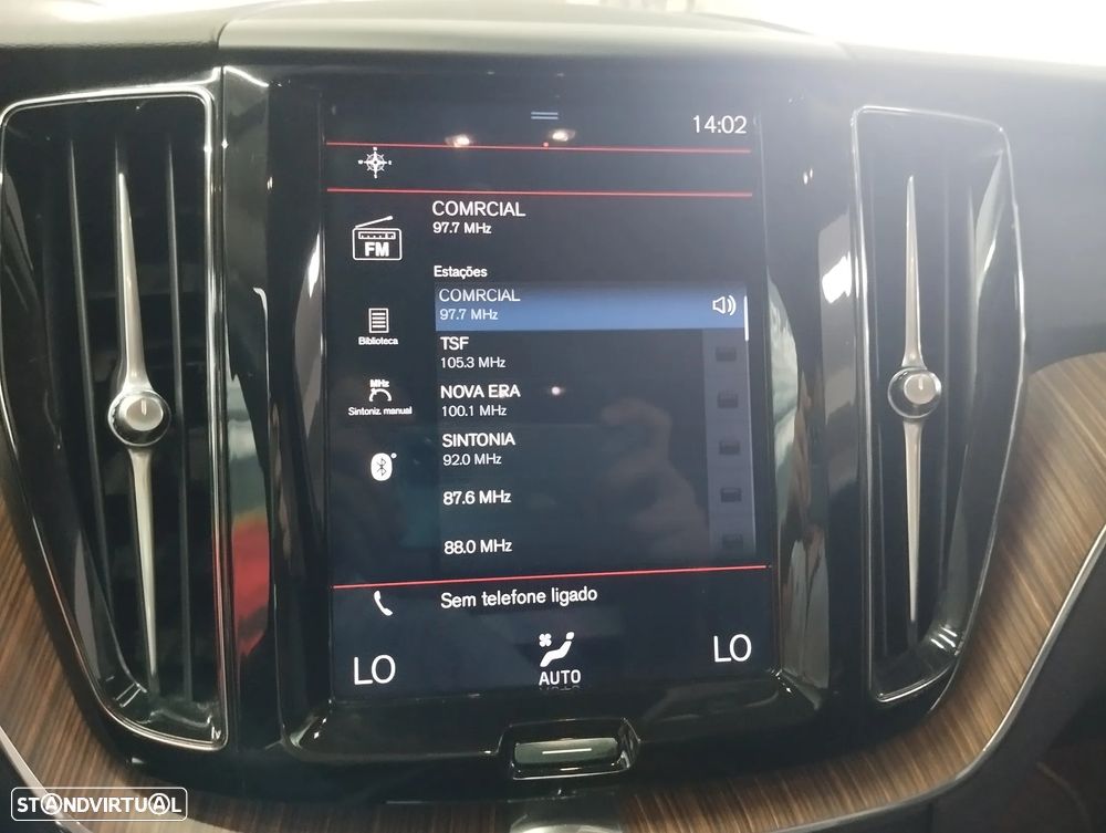 Volvo XC 60 2.0 D3 Momentum Plus - 31