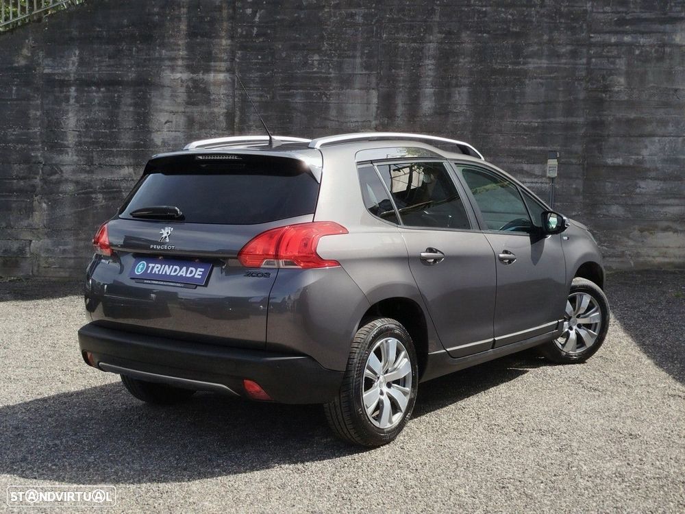 Peugeot 2008 1.6 BlueHDi Style - 3
