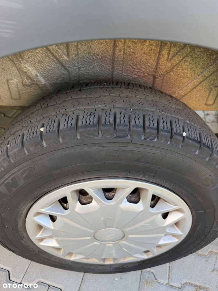 Ford Transit - 13