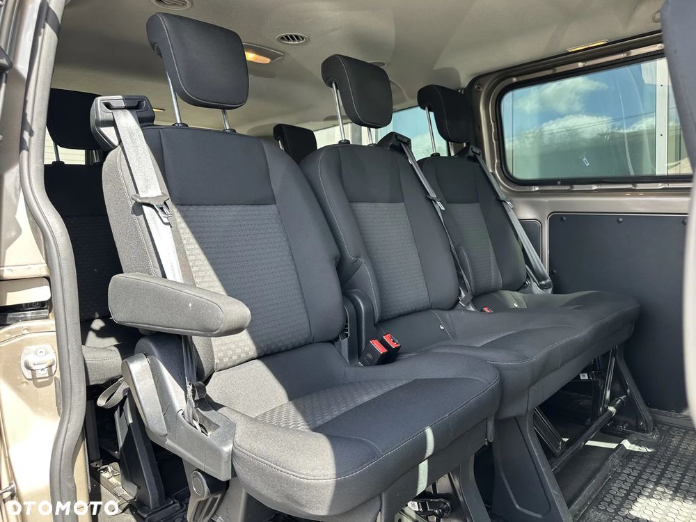 Ford Transit Custom - 23